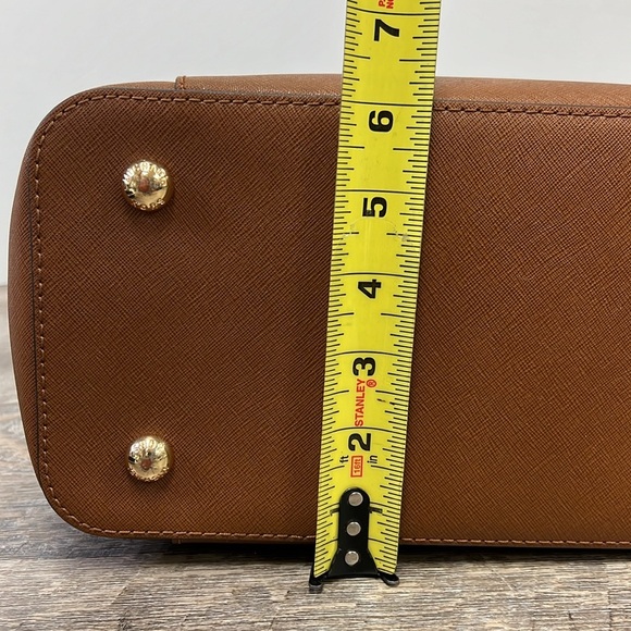 Michael Kors Large Saffiano Leather Top Zip Tote - Picture 9 of 15